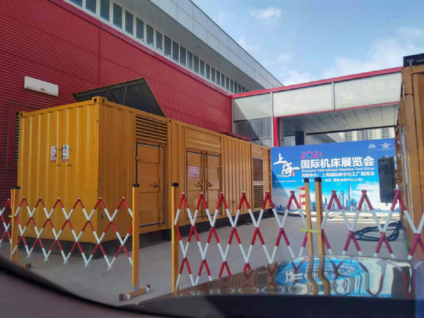 都安发电车出租-发电机无电压或电压太低怎么办？